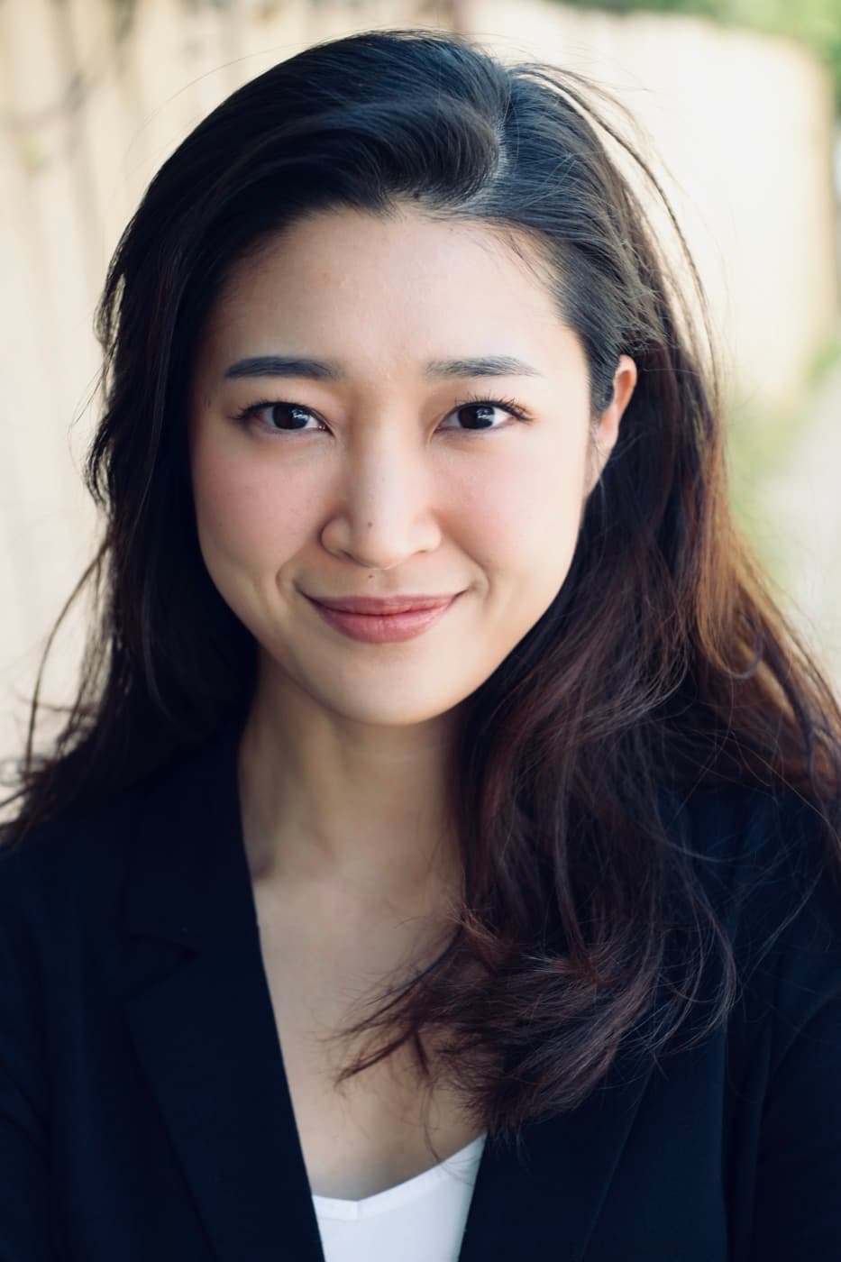 Shiona Lee